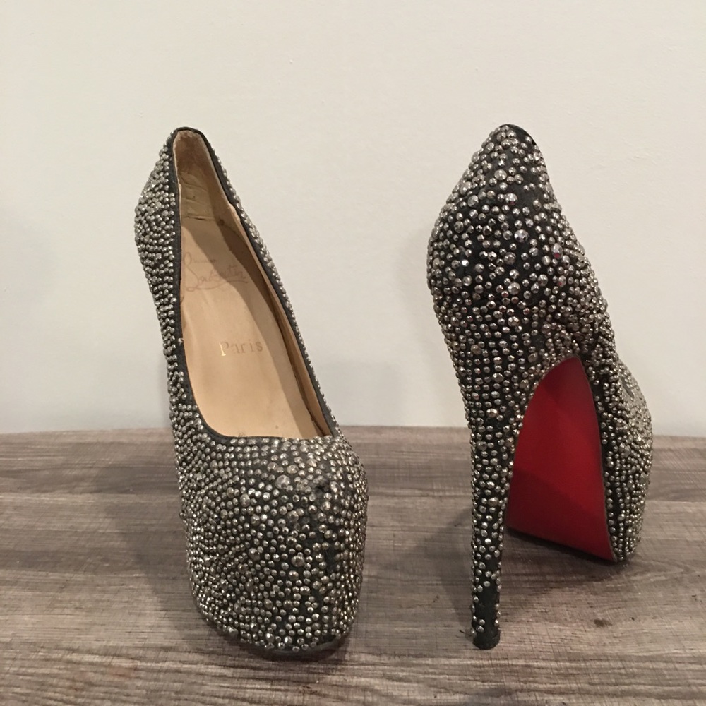 Red Bottom female shoes made in Italy - Picture 4 of 5